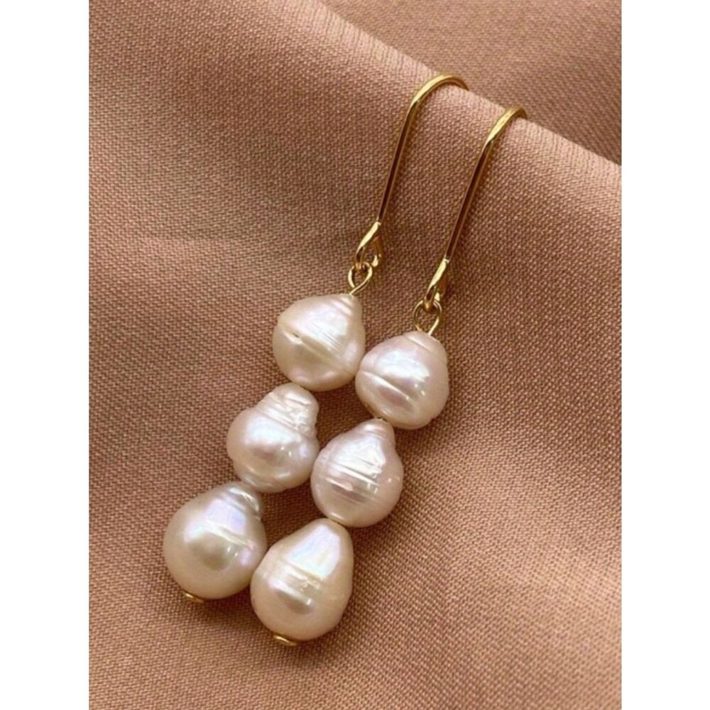 Anthropologie Gold & Ivory Pearl Linear Drop Earrings R 557